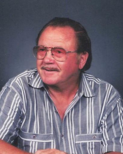 Donald T. Head's obituary image