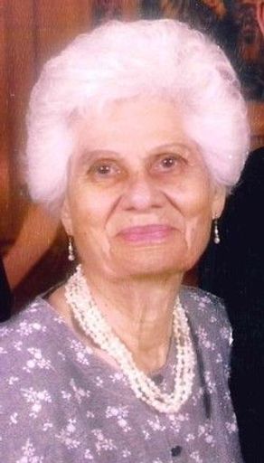 Mary Laguna Profile Photo