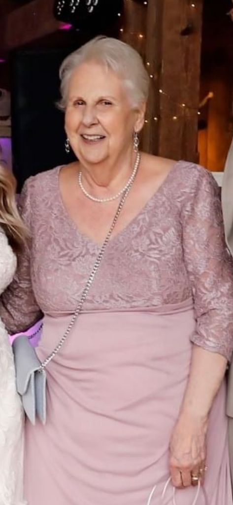 Donna Ruth Shultz