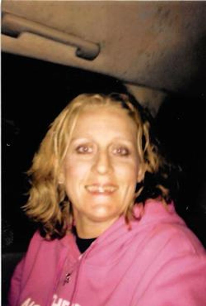 Crystal Love Barfoot Profile Photo