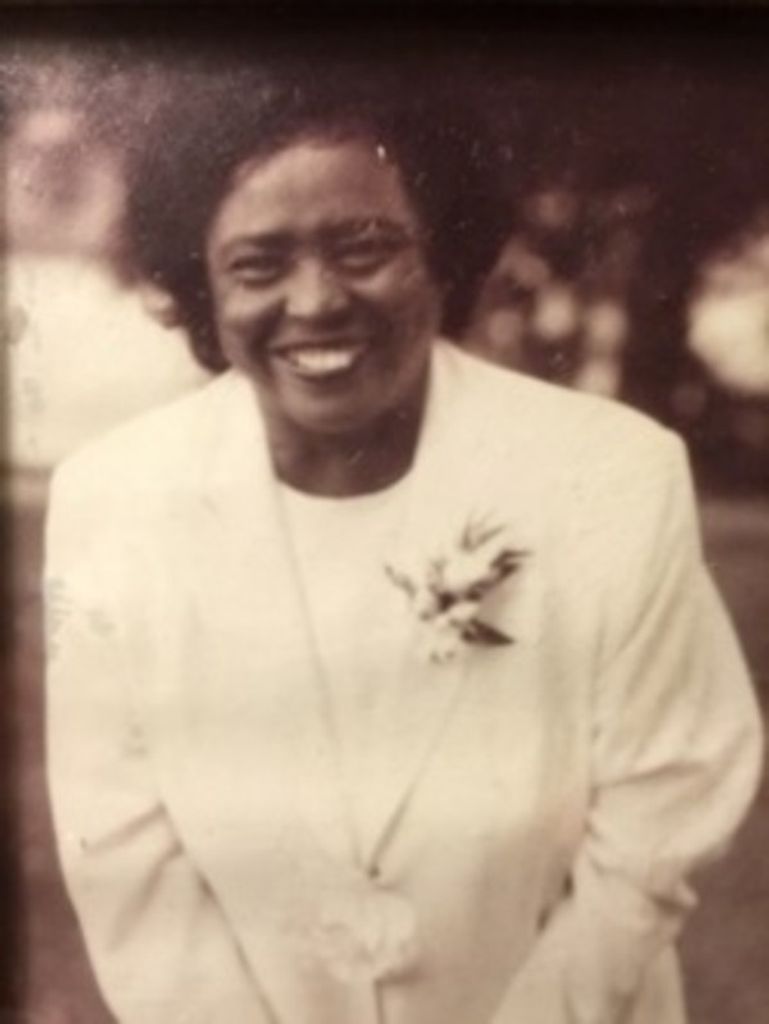 Mrs. Gloria Nadine Tyler Profile Photo
