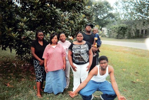 Earline Wilson photo gallery thumbnail 21 of 85