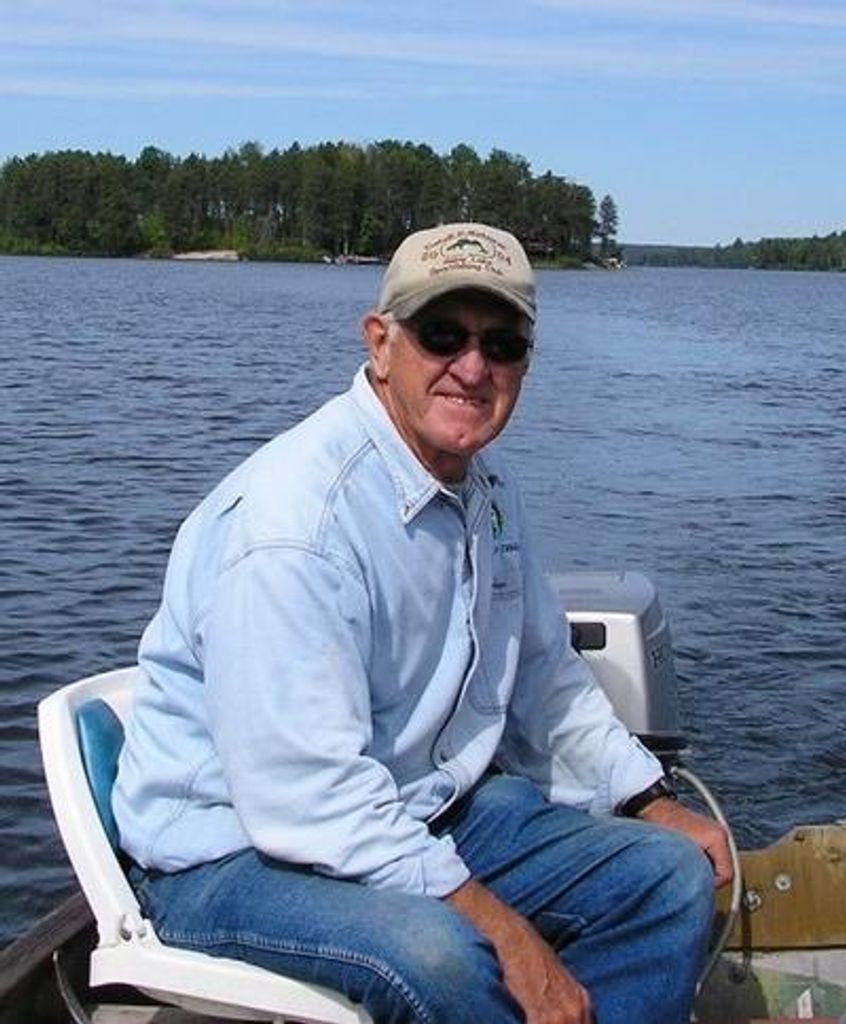 Helmer Lyle Oien Jr Profile Photo