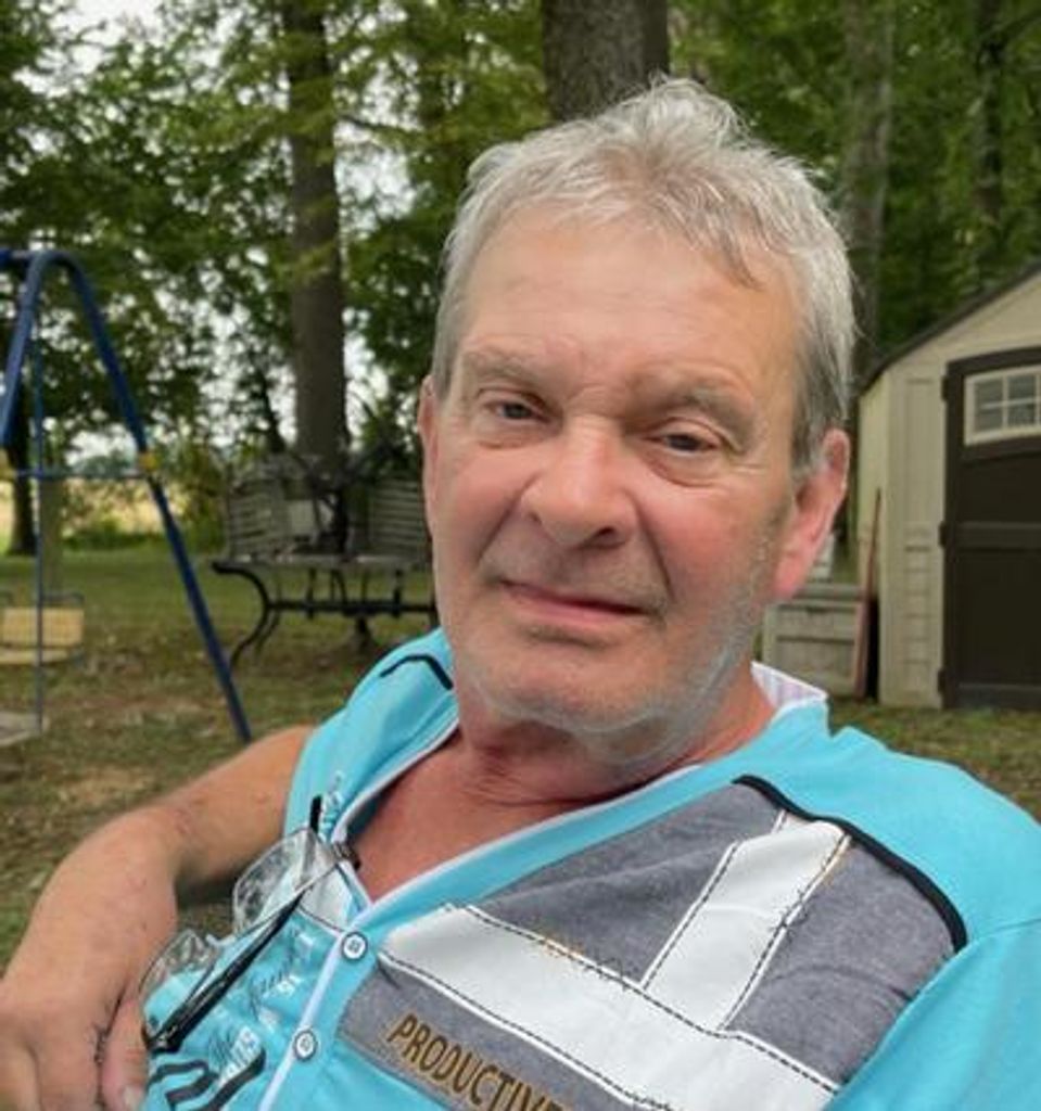 Andrzej Malinowski Profile Photo