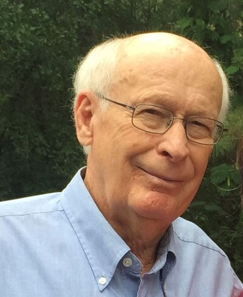 Dallis J. Henderson Profile Photo