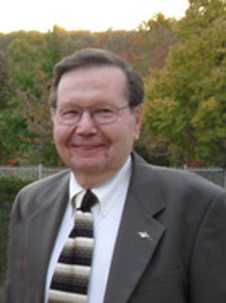 Robert Bennington, Jr.