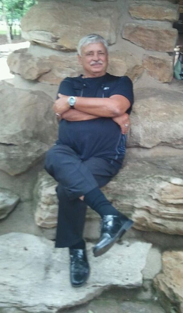 Carlos Derris Cole Profile Photo