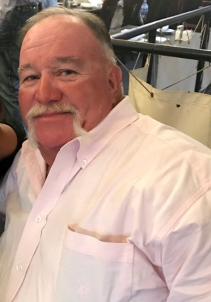 Marshall Ray Holloway Profile Photo