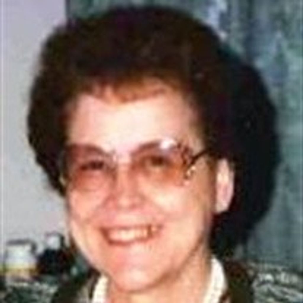 Esabelle  Sarah Stone