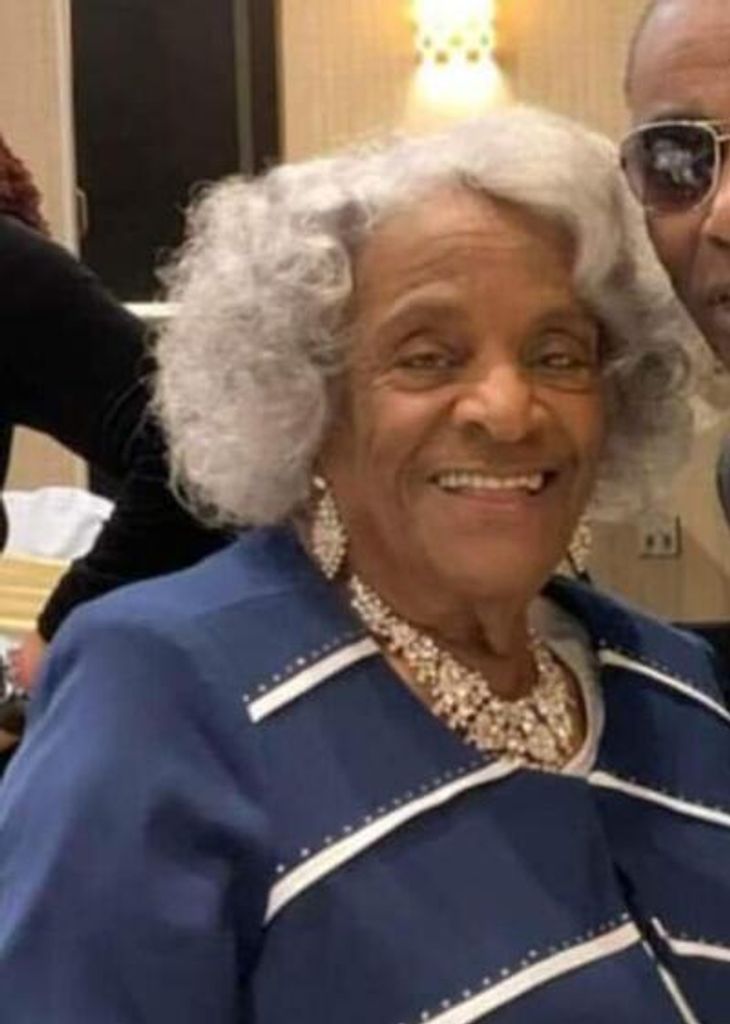 Evelyn Whitfield Profile Photo