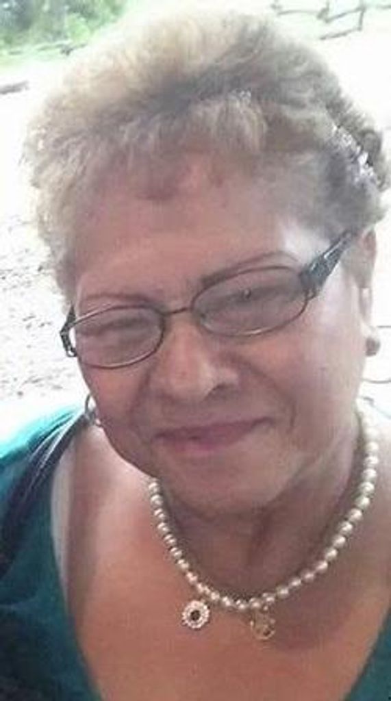 Maria Elena Peralez Ferrer Profile Photo