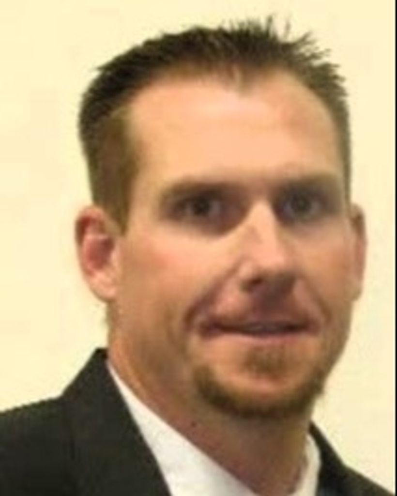 Robert Wade Ellis Profile Photo