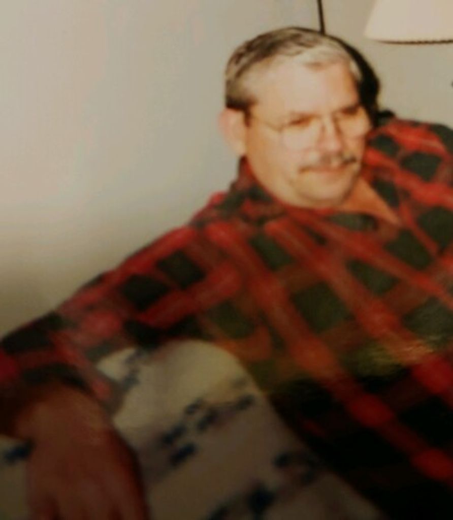 Edwin Pavloski, Jr. Profile Photo