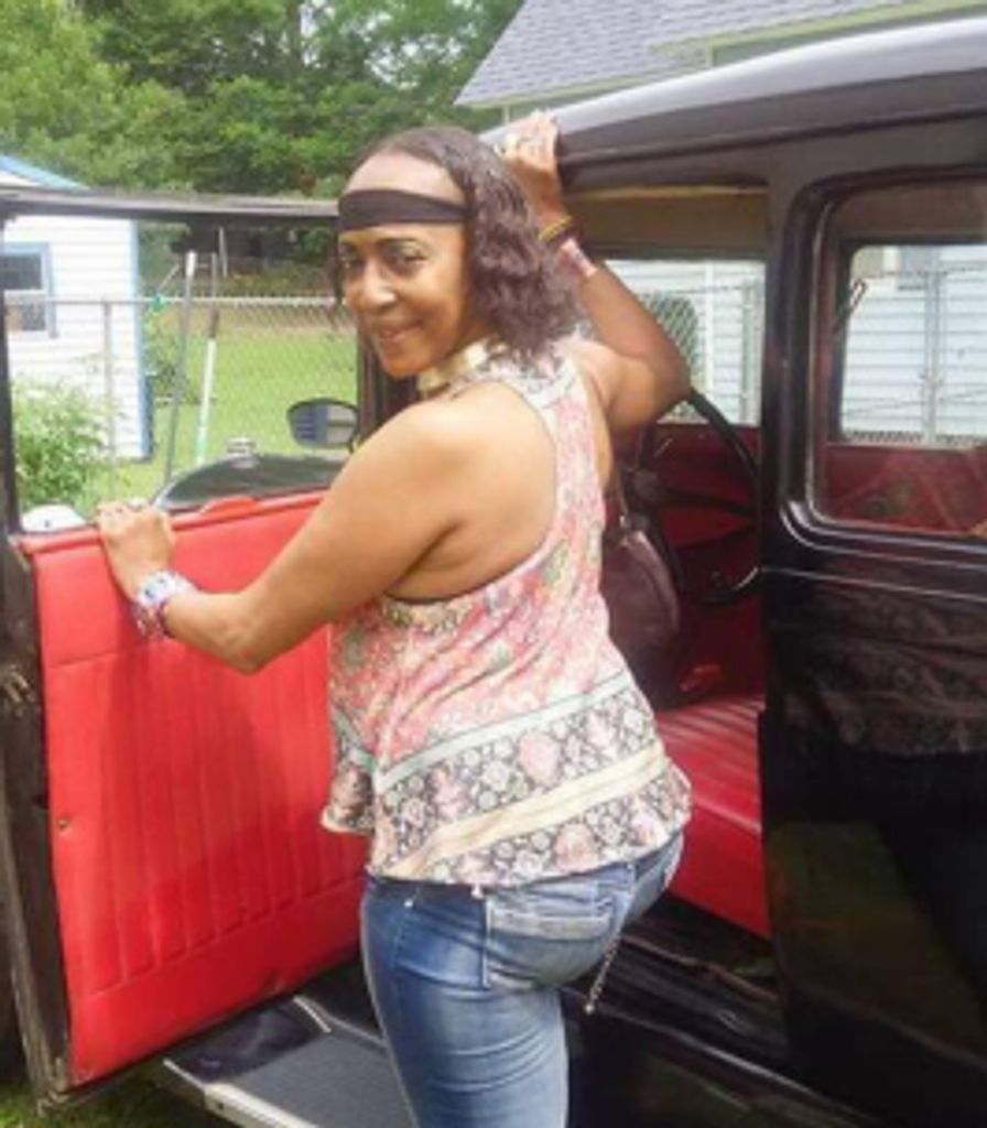 Alvenia Dennis