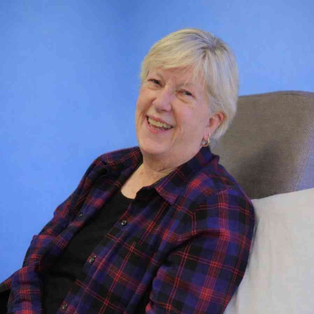 Linda Hamilton Profile Photo