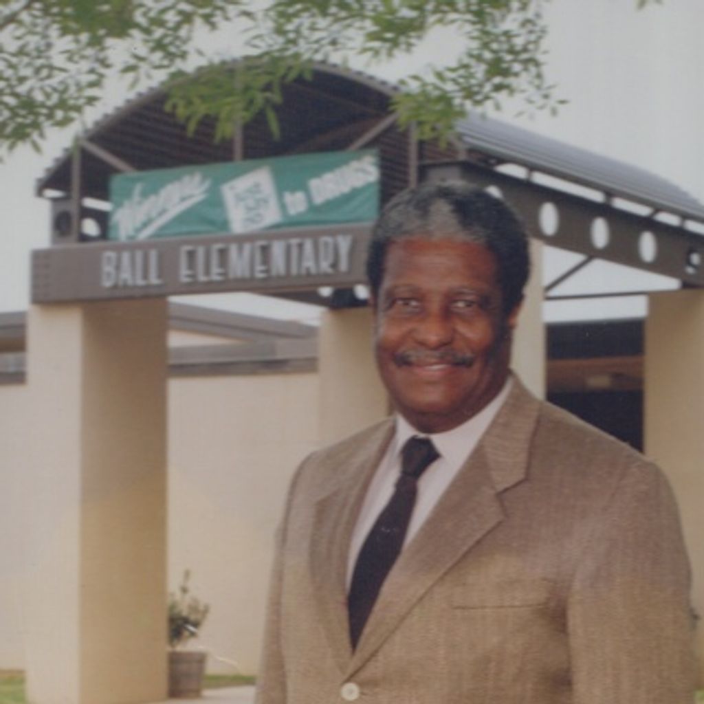 Sherwood Darnell "Don" Thompson