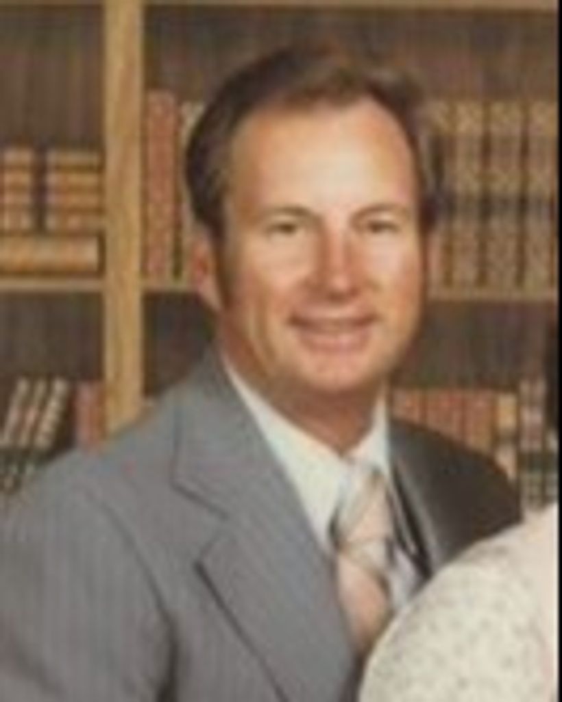Donald Hutson Hall Profile Photo