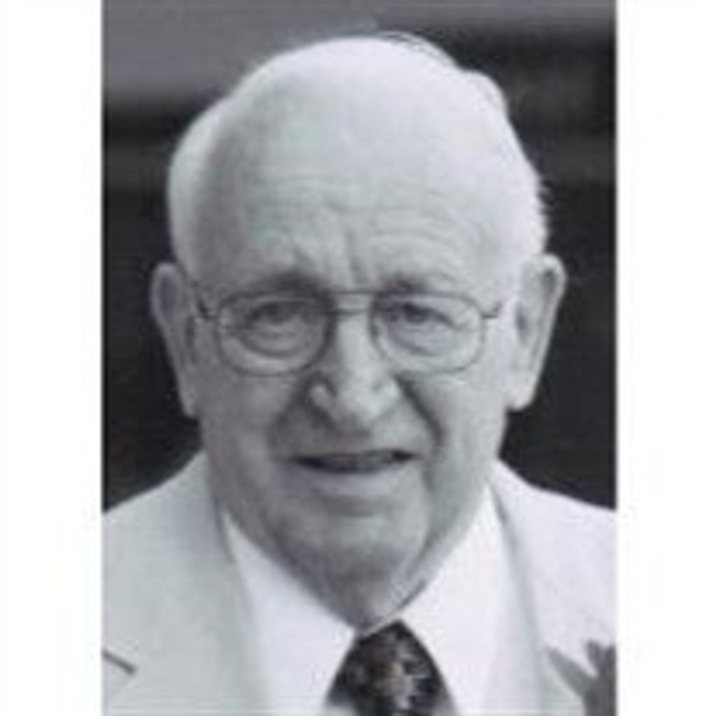 Kenneth  Clarence Kull