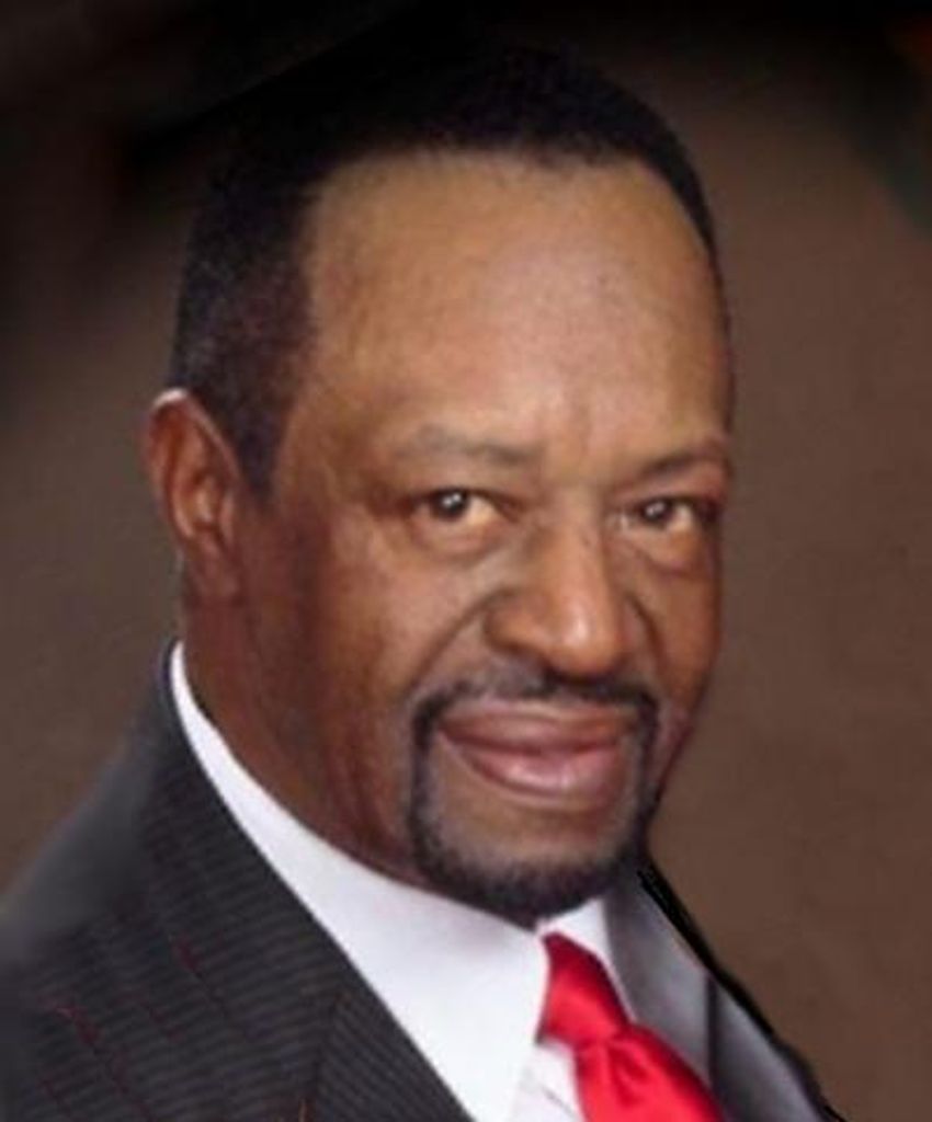 Kenneth Everett Hanna Profile Photo