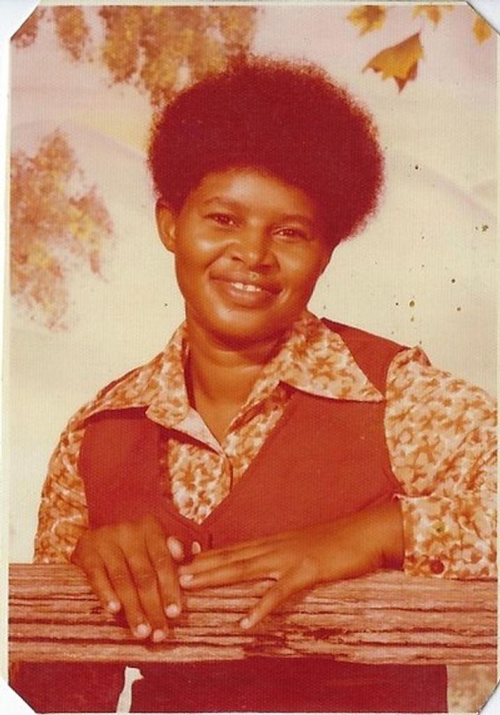 Mrs. Lorine Jones Cooper Profile Photo