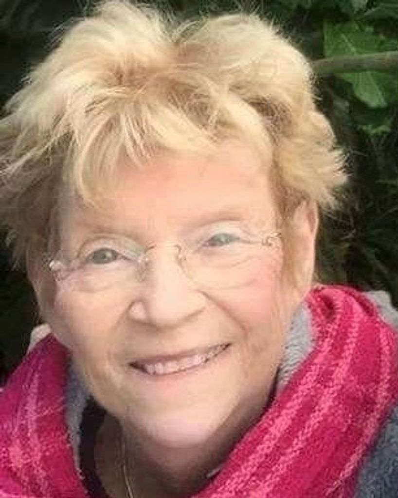 Sally Jo Wallace Profile Photo
