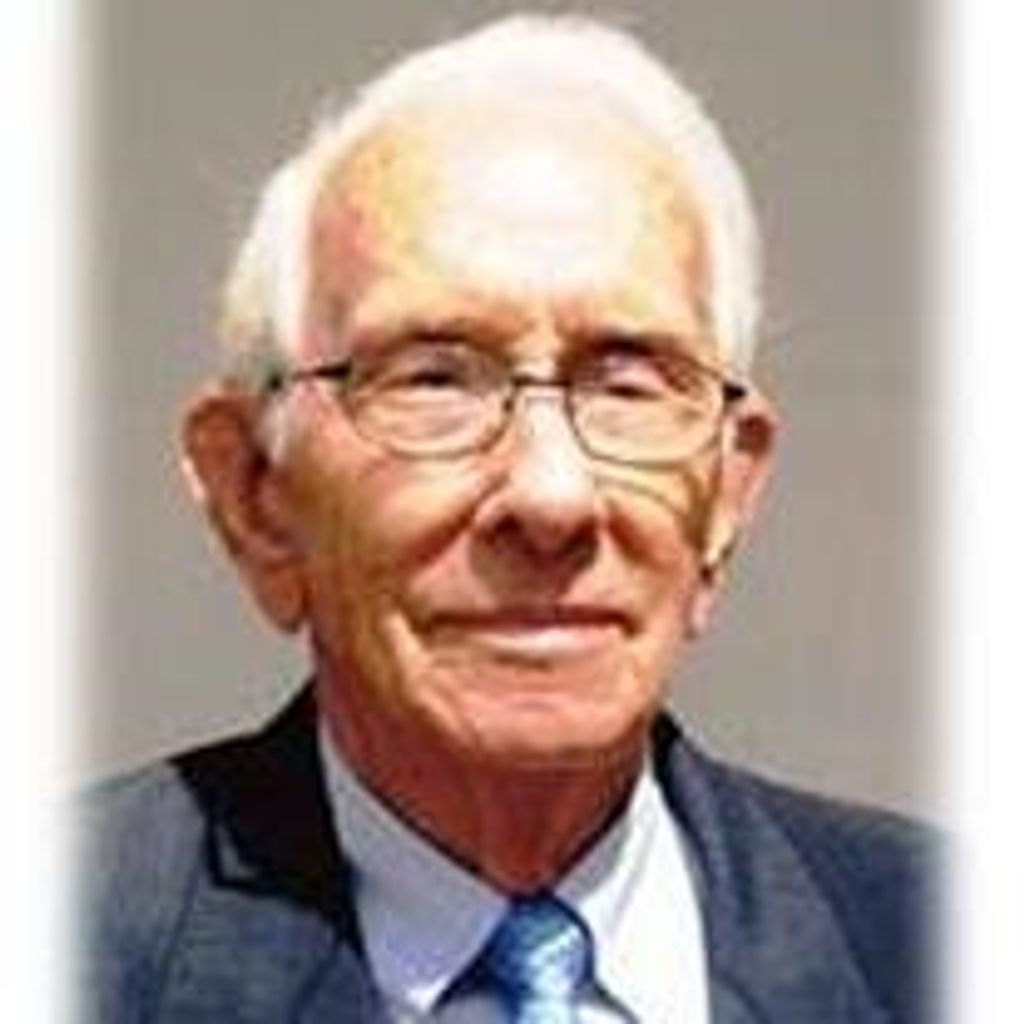 LEONARD WYATT