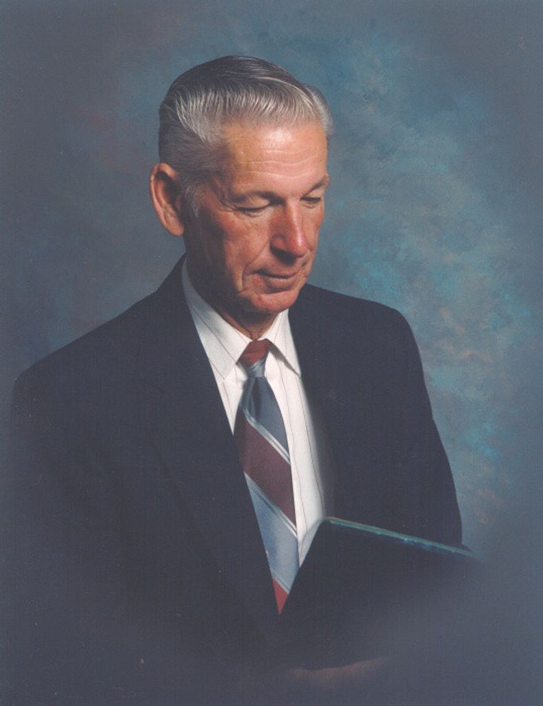 Berry Van Nowell Profile Photo