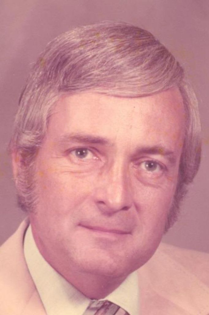 Robert Eugene Young Profile Photo