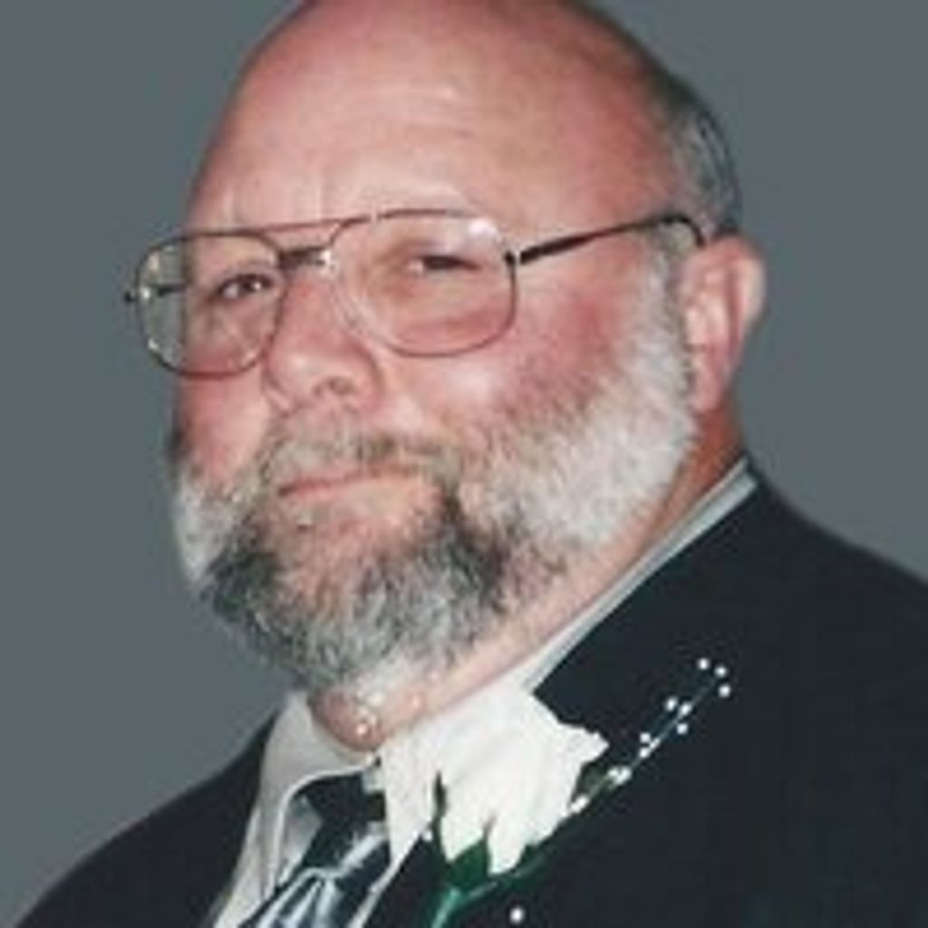 Ralph Akers
