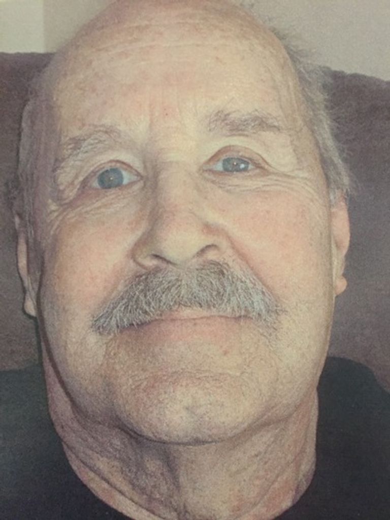 Kenneth Davis Profile Photo