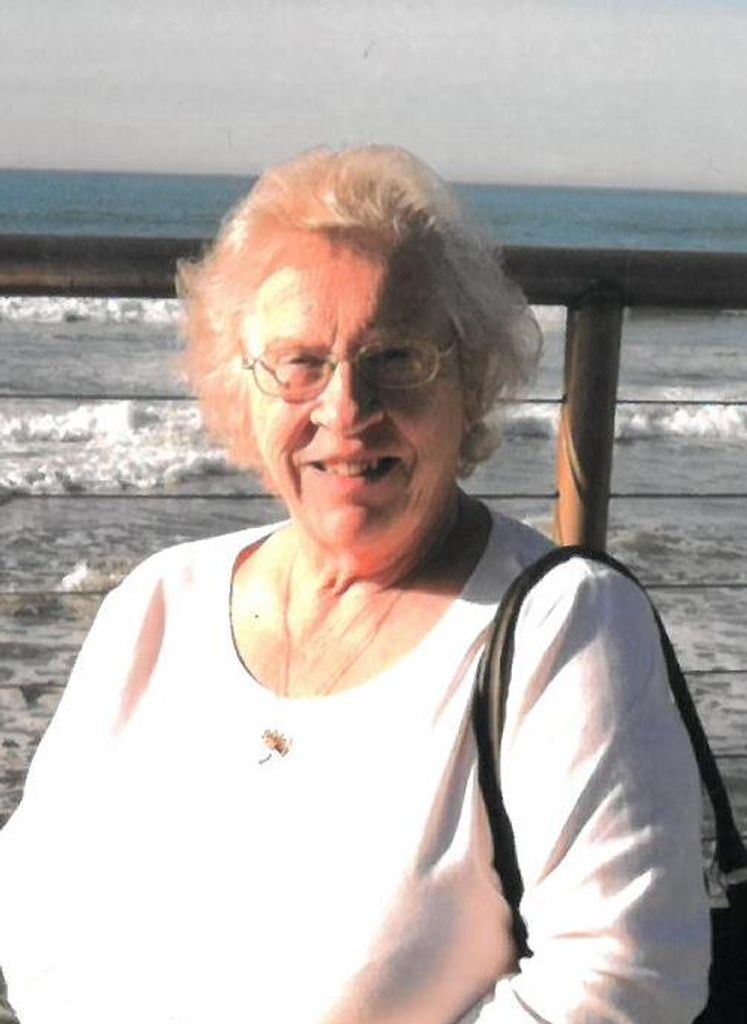 Helen Lorraine (Hess)  Alves