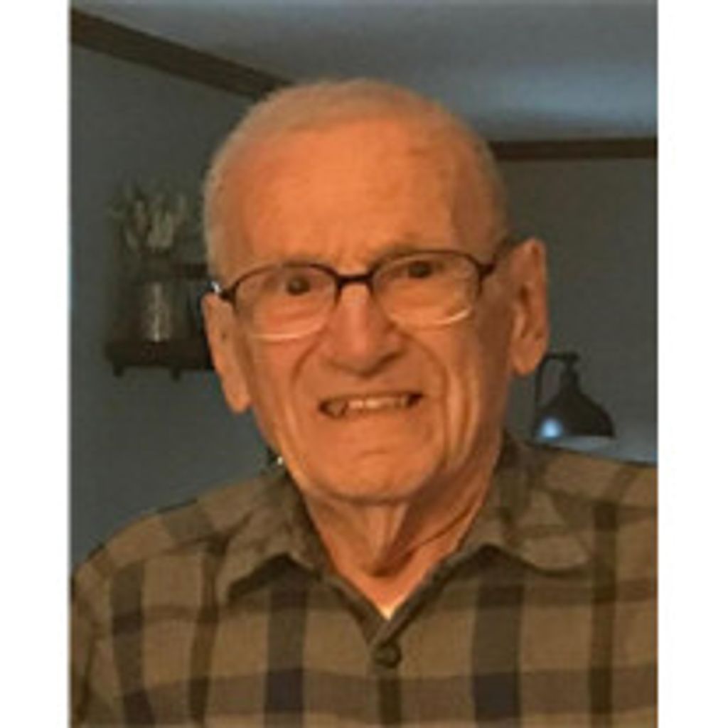 Robert E. Giguere