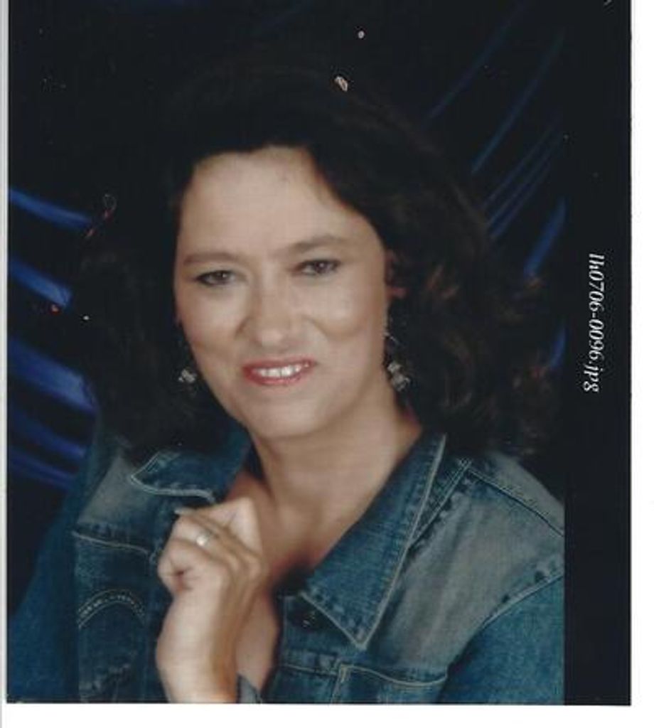 Angela Sue Bell Lloyd