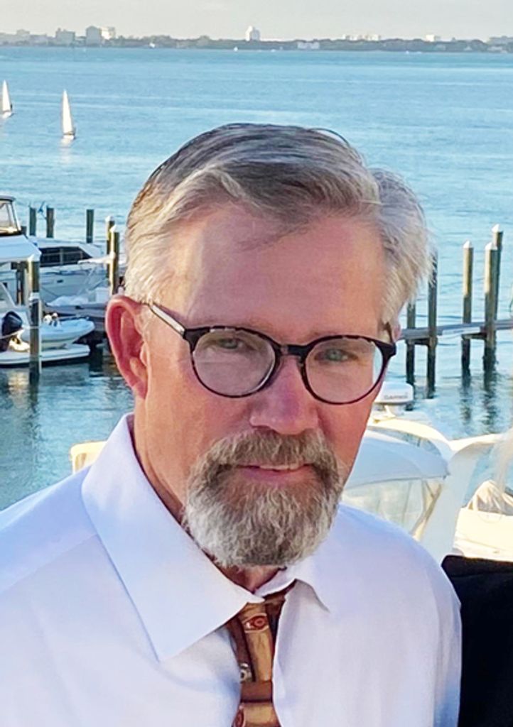Thomas Dean Surman Profile Photo