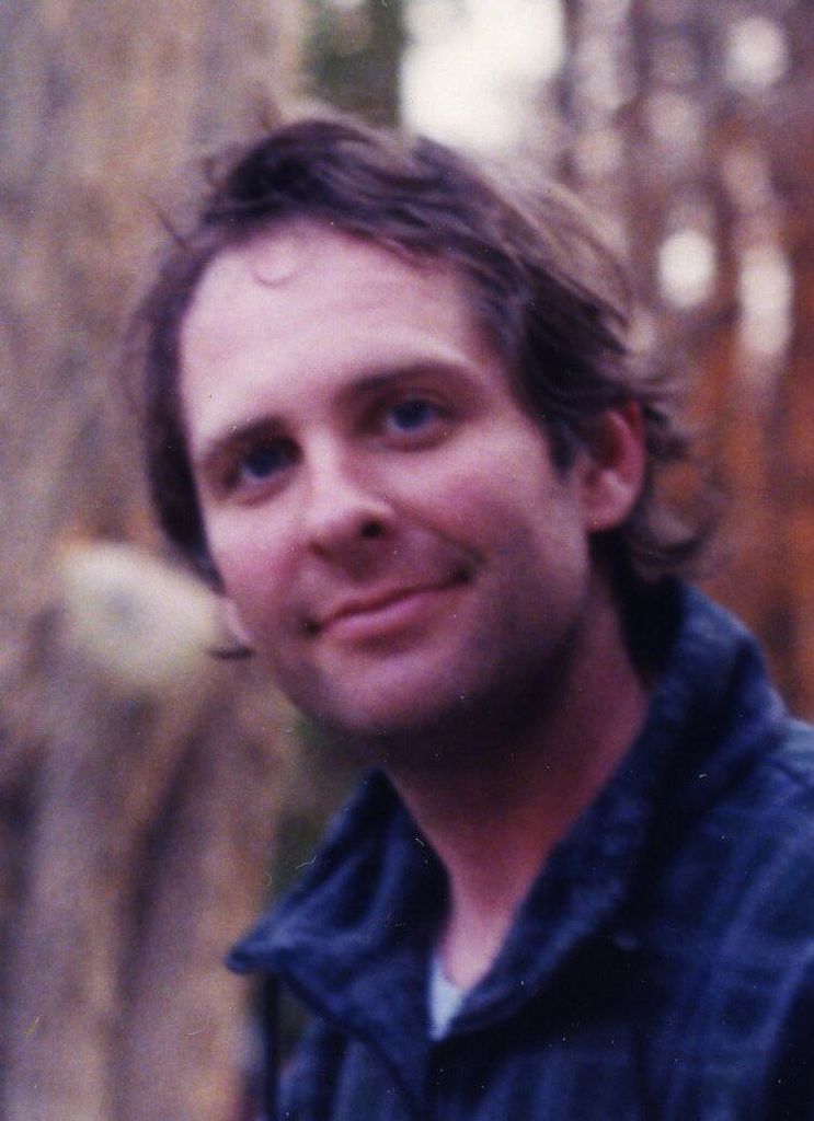 Luke Parry Profile Photo