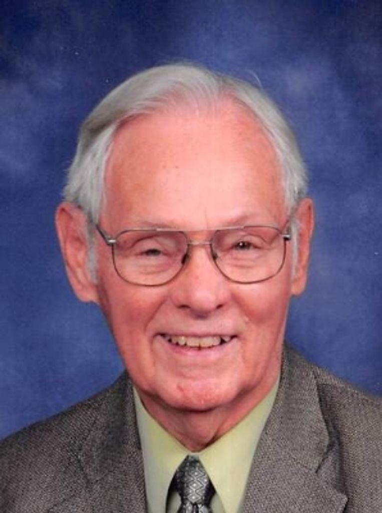 Rev. Darwood Kesselmayer Profile Photo