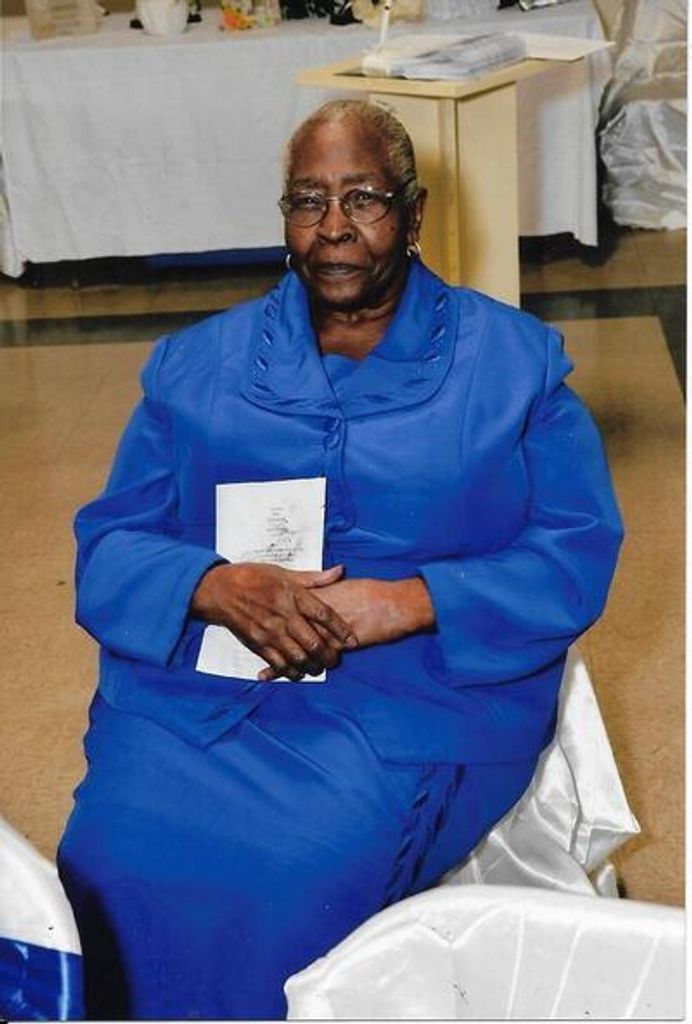 Mae Belle Sims Profile Photo