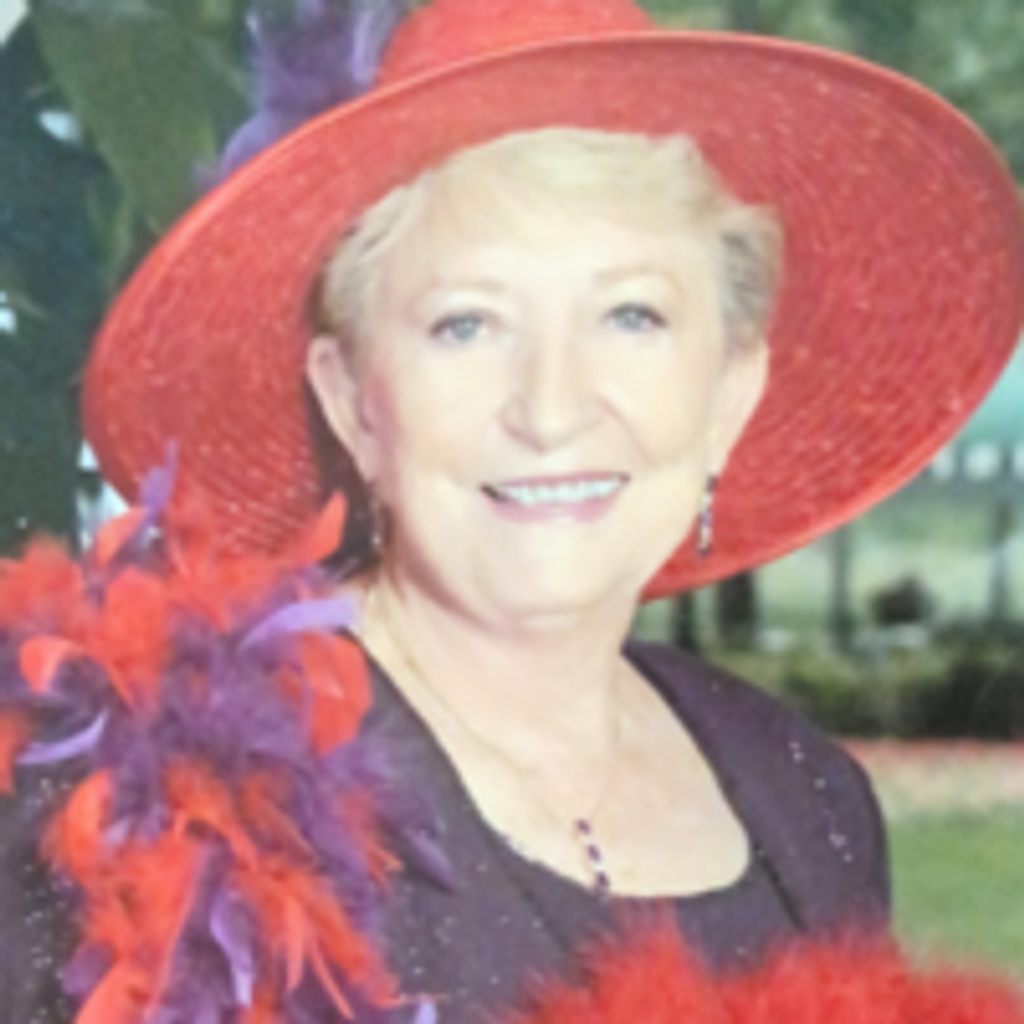 Daisy Staples Profile Photo