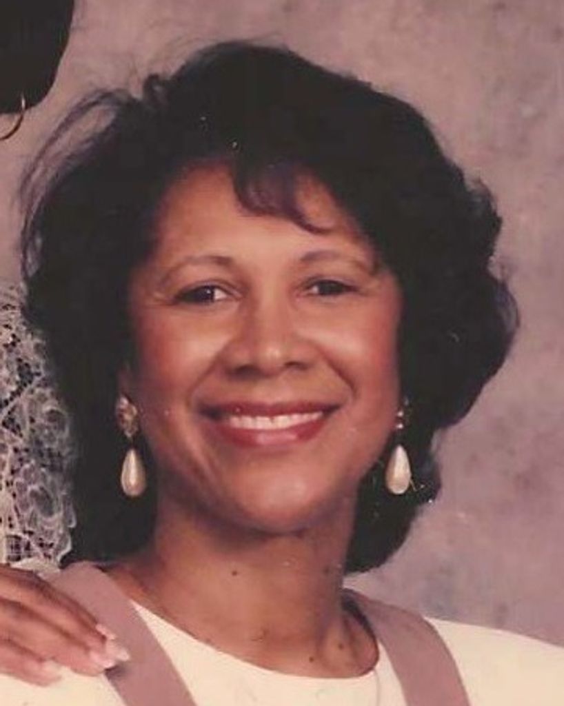 Yvonne Martin Profile Photo