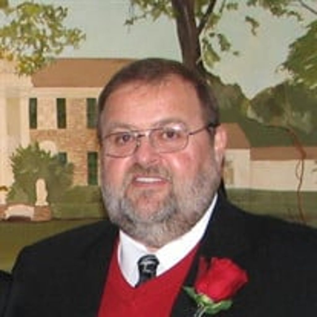 Thomas Browning Profile Photo