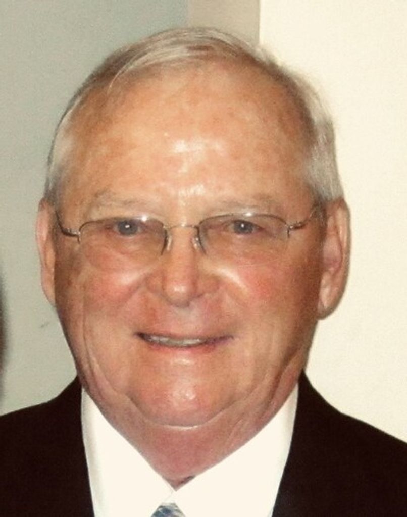 Richard J. Lucey Profile Photo
