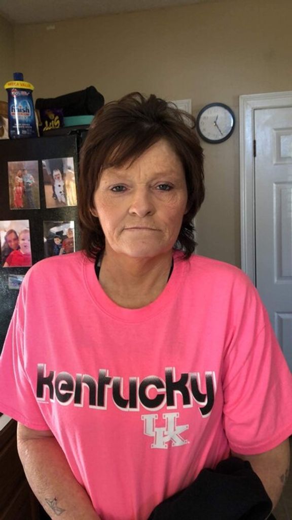 Rebecca Lynn Jones Profile Photo