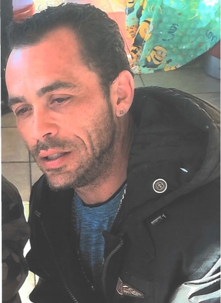 Robert Wallace Rowe Profile Photo