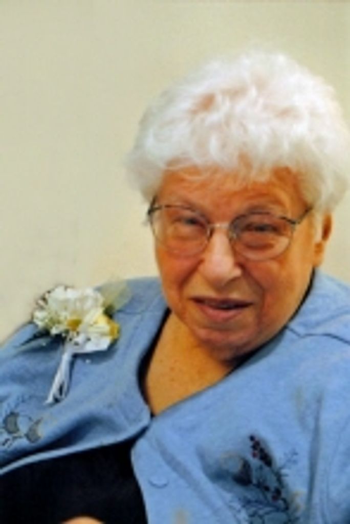 Mrs. Gizella 'Stella' Daisy
