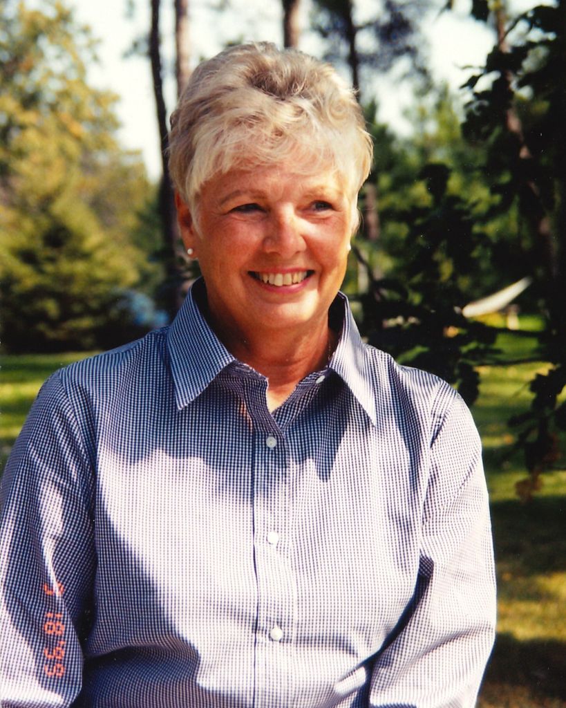 Sandra Halliday Wilson Profile Photo