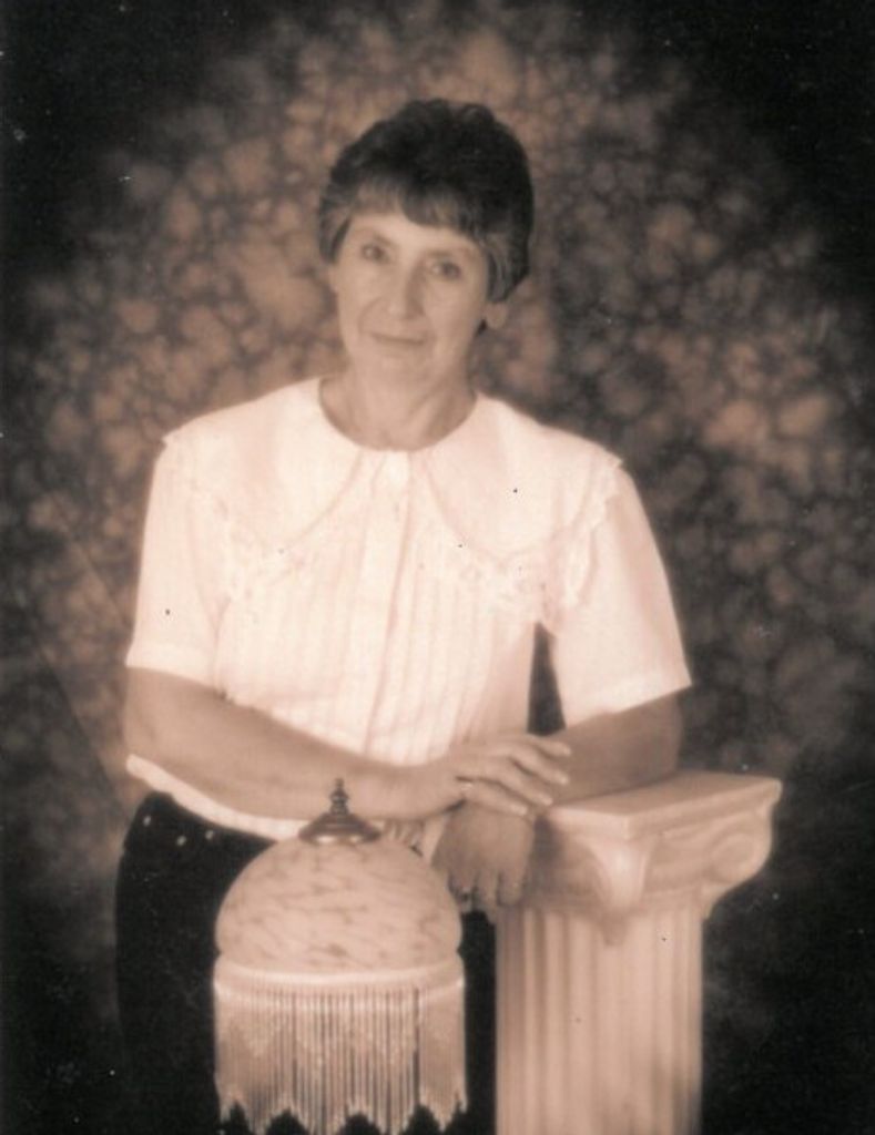 Joan Holland Cagle Profile Photo