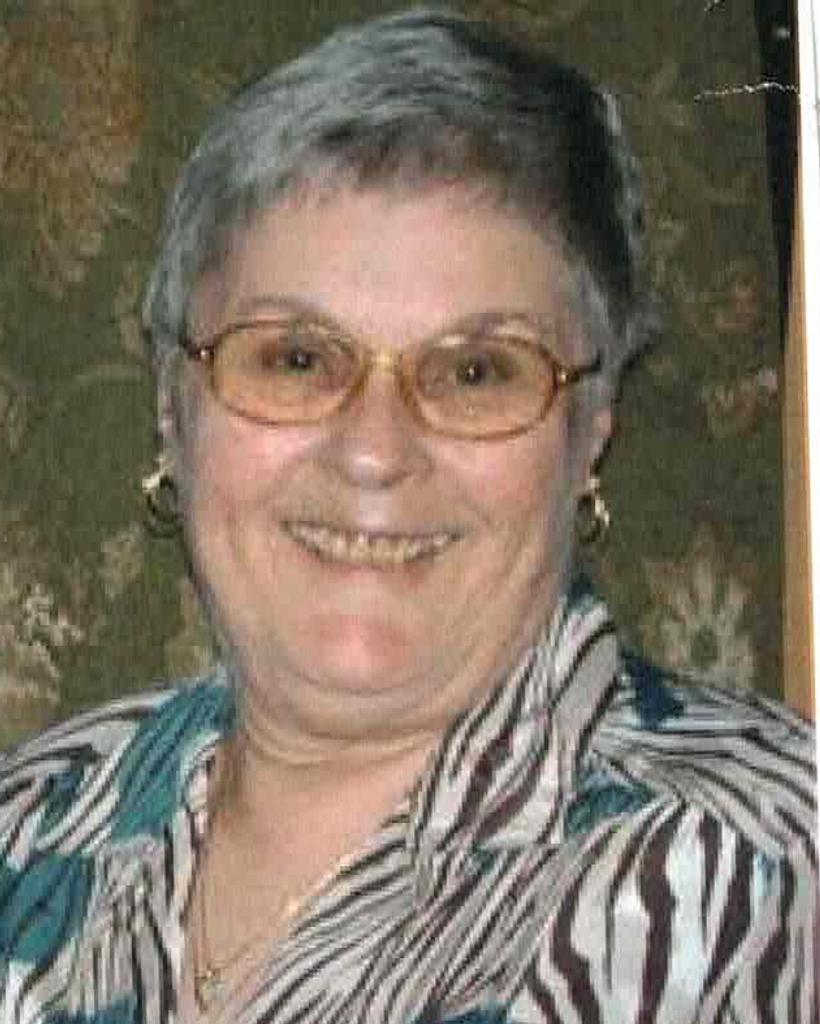 Beverly Gaudet Lauland Profile Photo