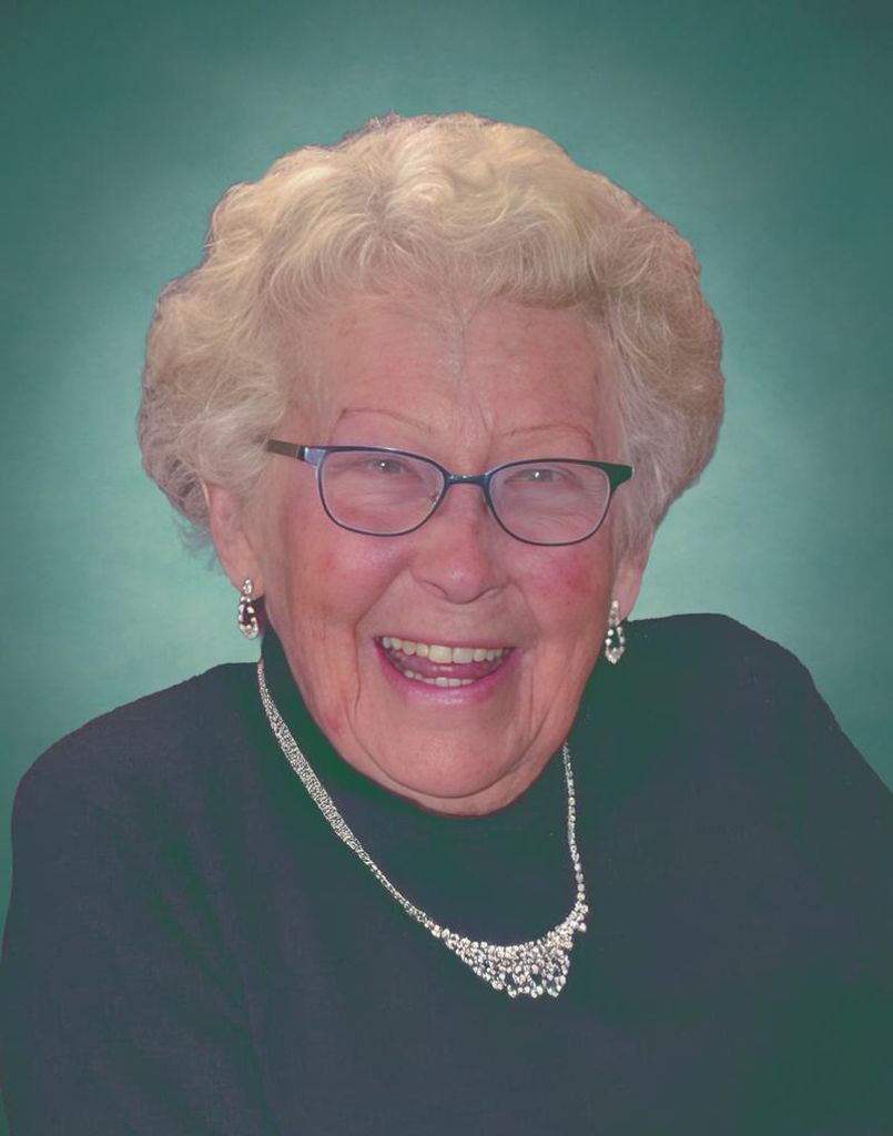 Clementine Evans Castelloe Profile Photo