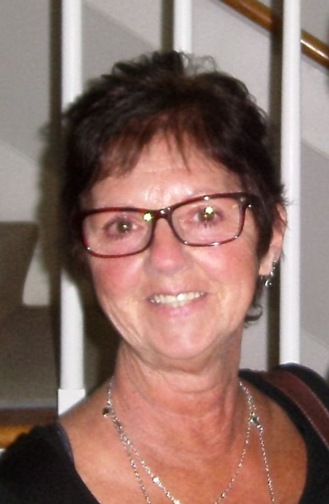 Janet E (Shreve)  Isner