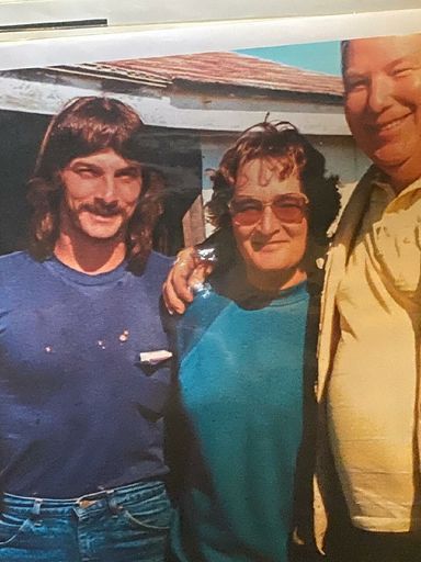 April Marlene (Case)  Slisher photo gallery thumbnail 8 of 36